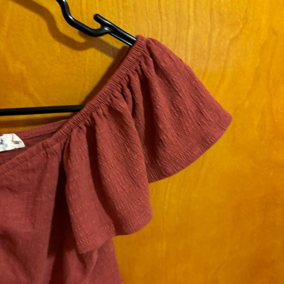 Live To Be Spoiled Maroon Crop Top with Front Tie - Picture 5 of 12